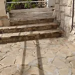 Casa Blanca 2 בנידורם